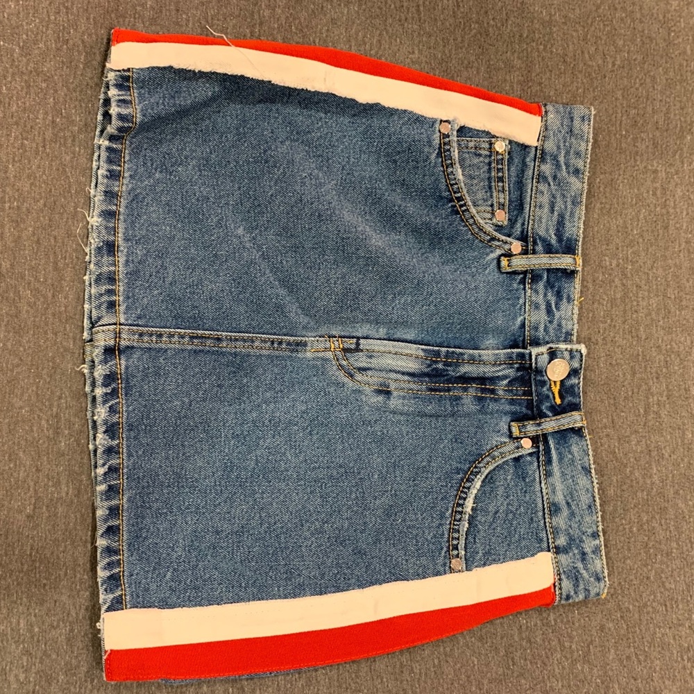 NWT Zara TRF Racer Stripe Denim Skirt